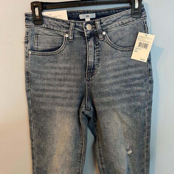 bp NWT NEW Vintage Medium Wash Jeans Size 26 - Picture 10 of 13